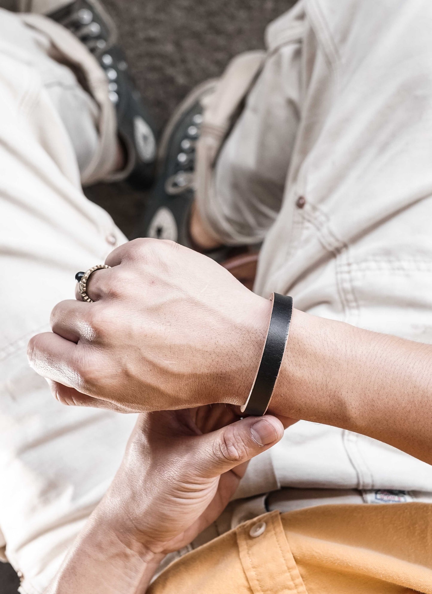 SYH BRACELET BLACK